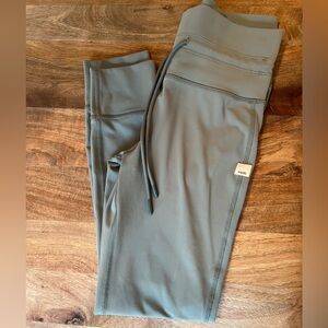 Vuori The Daily Leggings